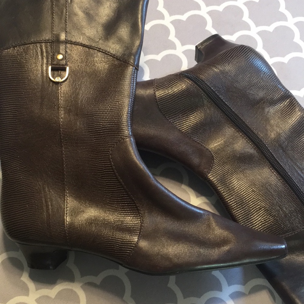 Etienne Aigner mid-calf boots